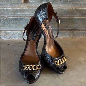 Ann Taylor‎ Mina Embossed Leather Peep-Toe Heels with Gold Chain